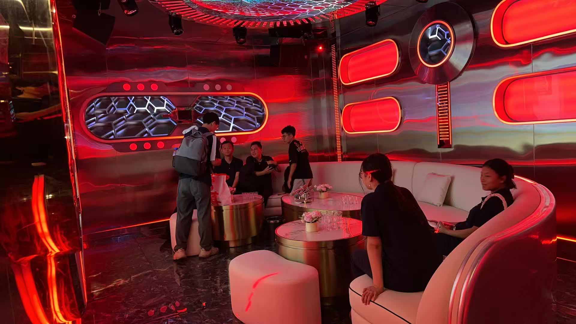 久信達科技公司員工齊聚光明區(qū)蠄蜍石，開啟活力爬山之旅暨團建活動(圖6)